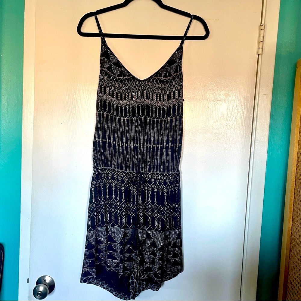 H&M b&w romper size 6